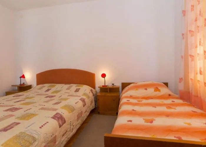 Beachfront Andrijevic 3*