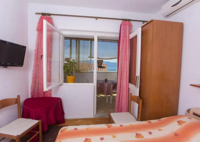 게스트하우스 Beachfront Andrijevic 3*